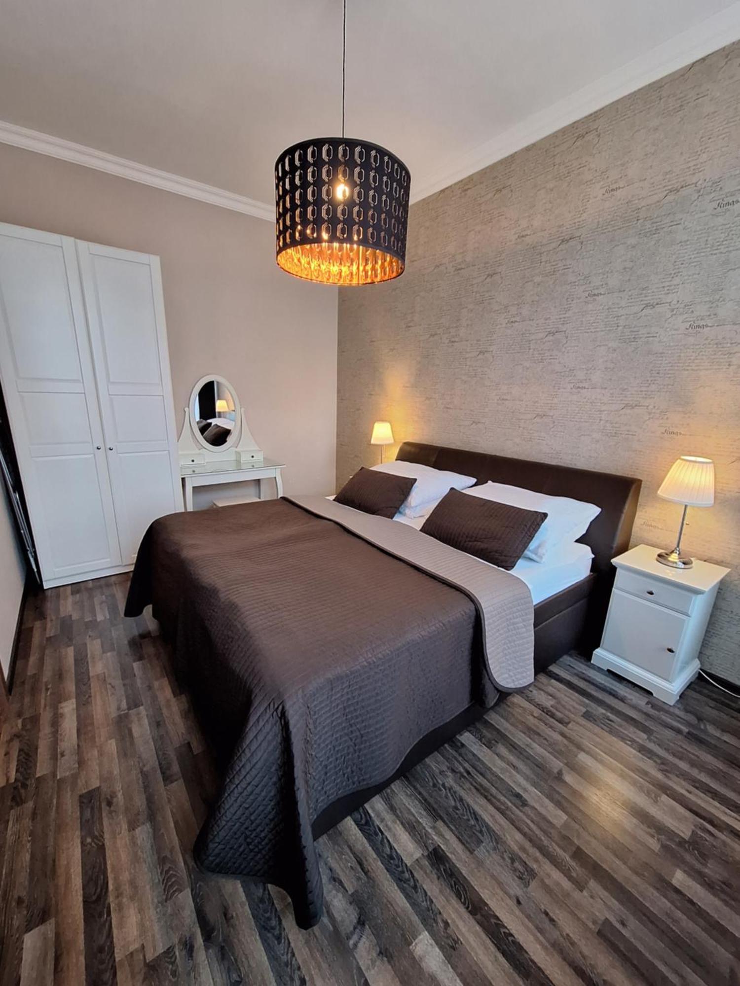 Residence Moravia Apartments Karlovy Vary Bagian luar foto