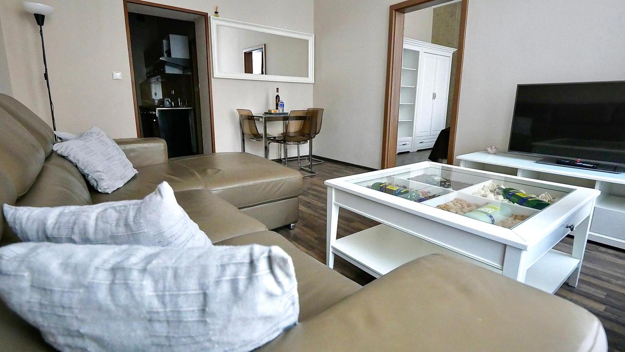 Residence Moravia Apartments Karlovy Vary Bagian luar foto