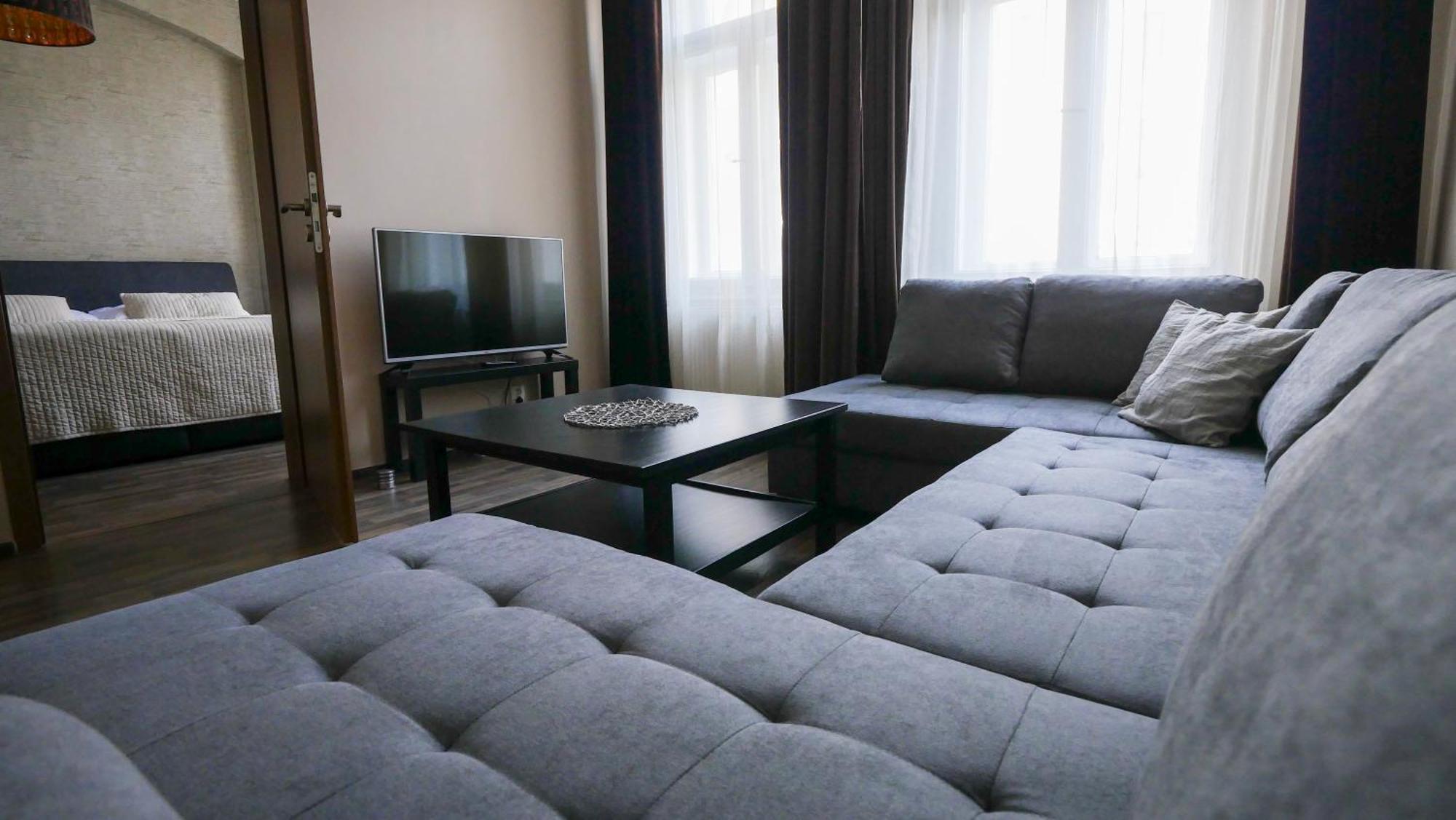 Residence Moravia Apartments Karlovy Vary Bagian luar foto